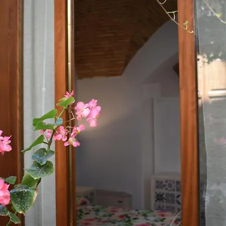 Borgo San Sisto Apartment *